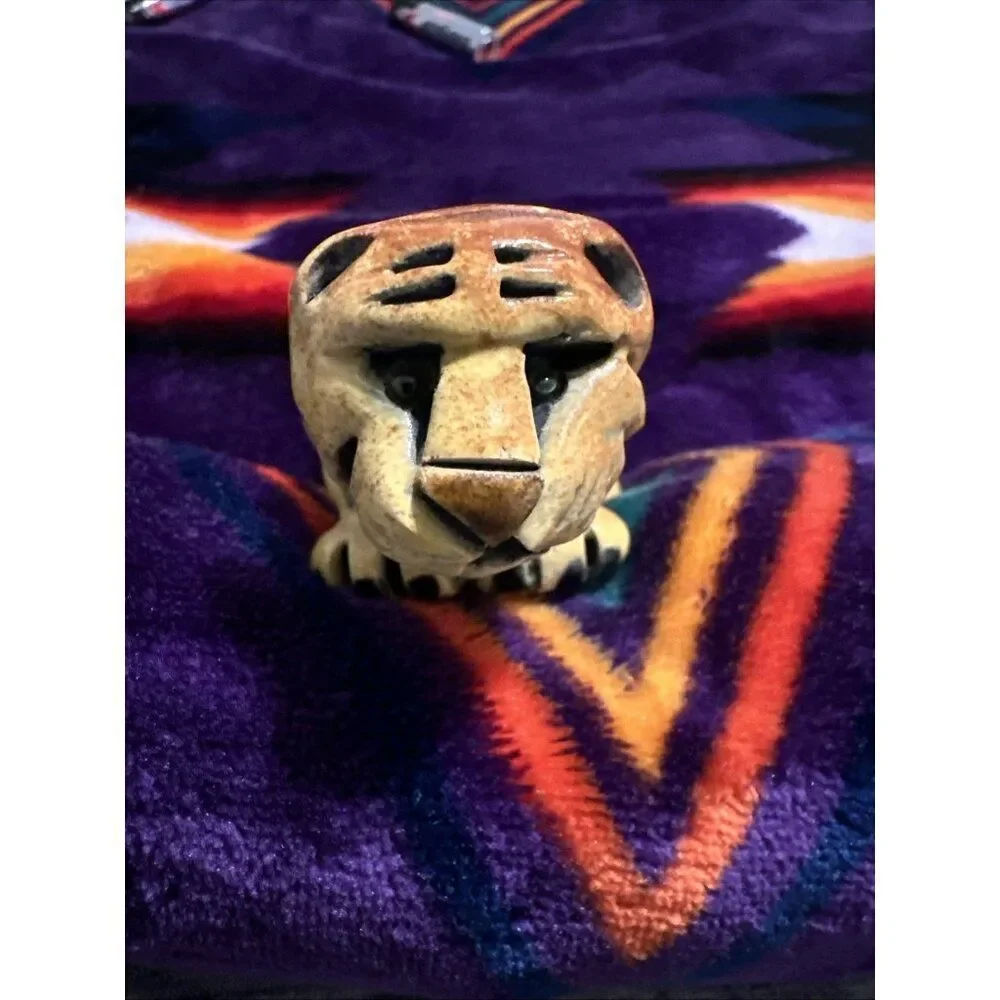 Vtg Artesania Rinconada Ceramic Female‎ Tiger Cat Animal Figurine Uruguay Signed